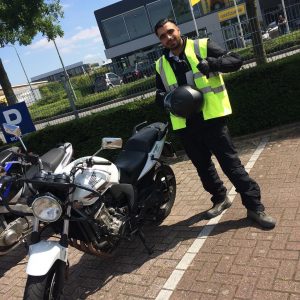 Motorrijles Bergen op Zoom met instructeur van Rijschool Altun